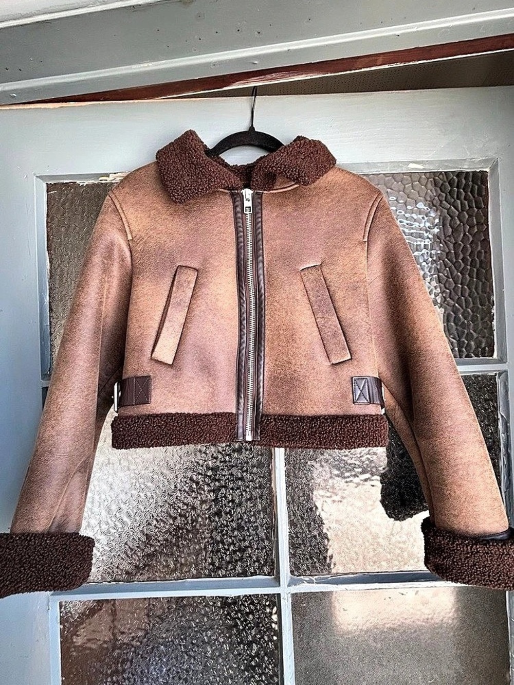 Zara woman’s Brown Faux Shearling Aviator Bomber Jacket Cropped Buckle M
